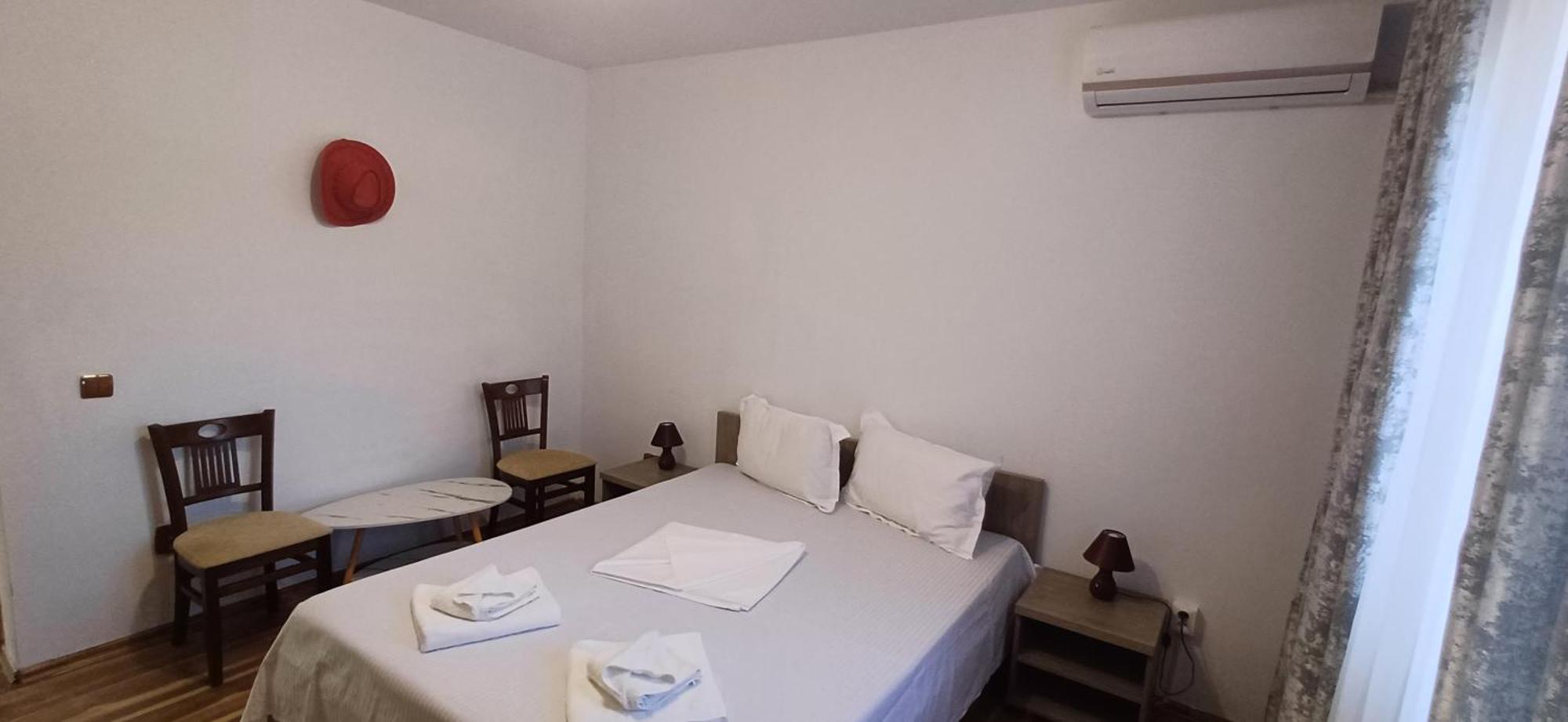 Casa Ella Hotel Tuzla Bagian luar foto